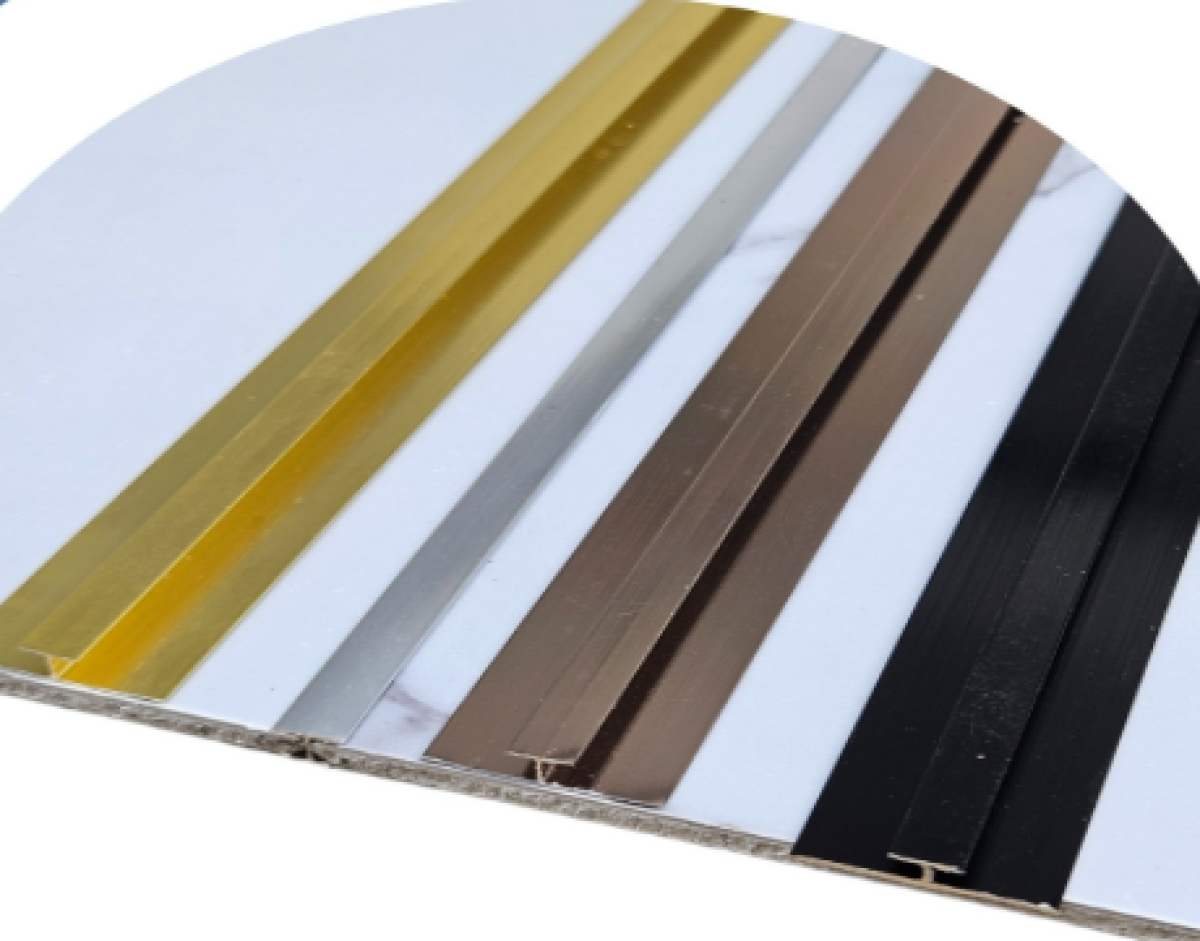 PVC kiegészítők Mediterrán R_ Toldóelem arany 19,3*4,3*2850 mm