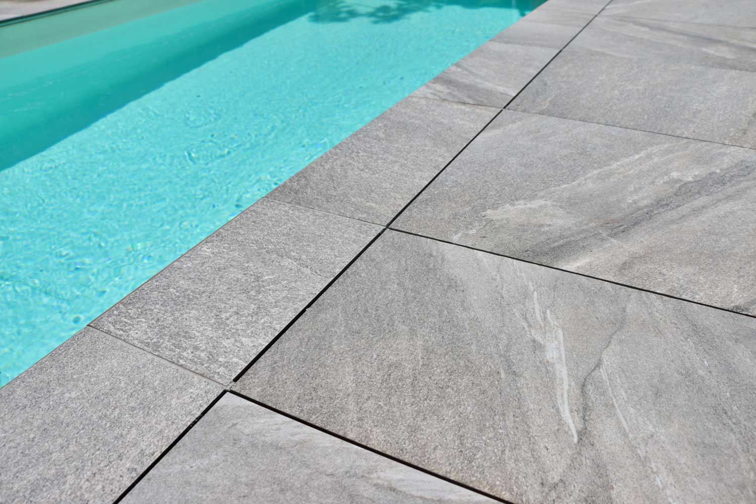 Kőporcelán_Etna Dark Grey 60 x 60 x 2cm