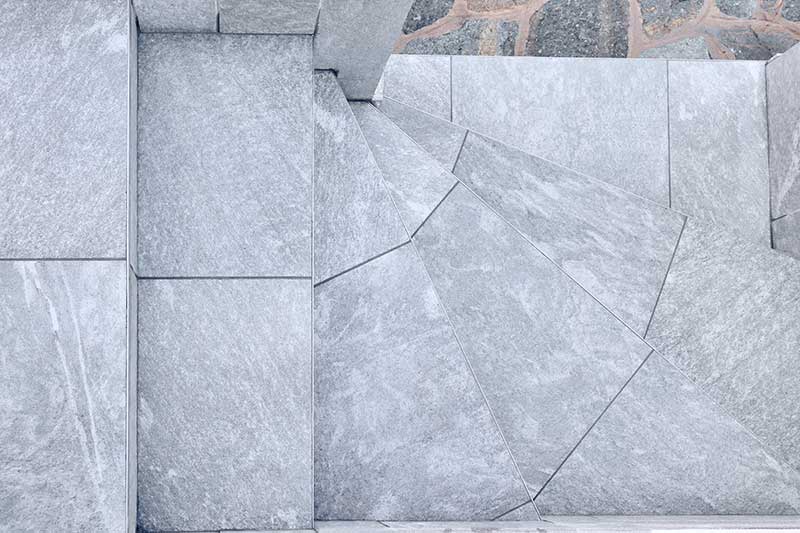 Kőporcelán_Colosseo Silvergrau 60 x 60 x 2cm