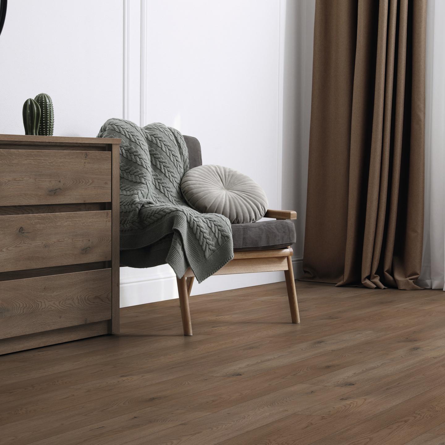 KAINDL FLOORganic XPT select NATURAL TOUCH Laminált 8.5 tölgy CREMONA TARTUFO 1383 x 193 x 8,5 mm /K2773/