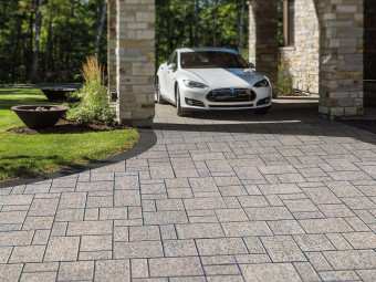 Barabás térkő  Elegante Gránitkő 6 cm, obszidián