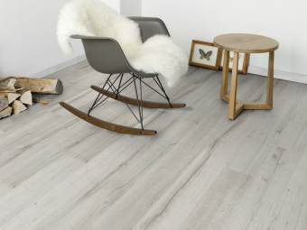 KAINDL CLASSIC STANDARD 8 MM tölgy BARI Laminált 1383x193x8 mm /34266/