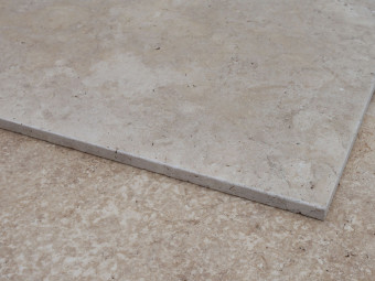 Természetes kőburkolatok_Travertin Walnut 40,6 x 61 x 1,2 cm tömítetlen, matt-csiszolt szabályos