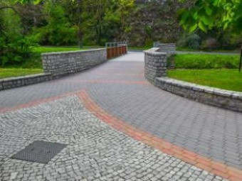 Barabás térkő Téglakő 5 cm, grafit