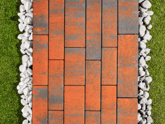 BácskaStone_Bs Bácska Stone 8 cm Red 