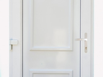 Bejárati ajtó_dombornyomott panel_Jupiter tömör