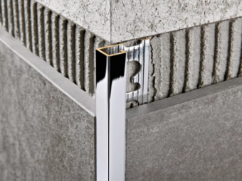 Szögletes Profilok_Progress Projolly Square Szögletes Polírozott Króm Sárgaréz Élprofil 10 mm 2,7m/szál /PJQSOC 10/