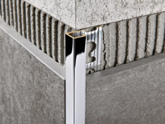 Szögletes Profilok_Progress Projolly Square Szögletes Polírozott Króm Sárgaréz Élprofil 12,5 mm 2,7m/szál /PJQSOC 125/