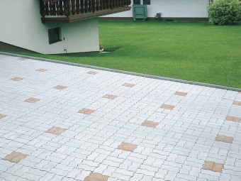 SEMMELROCK_UNIVERZÁLIS HULLÁMKŐ 6 CM SZÜRKE