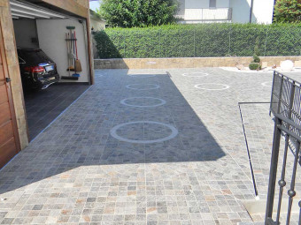 Kőporcelán_StoneGres_ Cubetti Luserna Rosone Carrara 60 x 60 x 2 cm