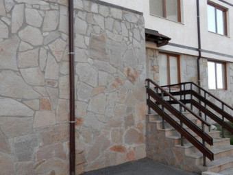 Sicilia Arany-Ezüst Gneisz szabálytalan Kőburkolat