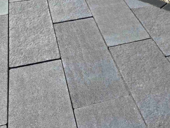 VIASTEIN_Veneto térkő Clean & Color Protect védelemmel_antracit/fehér árnyalt 6cm