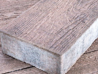 VIASTEIN_Via Holz faerezett felületű térkő Clean & Color Protect védelemmel_gesztenye 8 cm